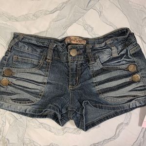 Wallflower Junior Size 3 Jean summer shorts